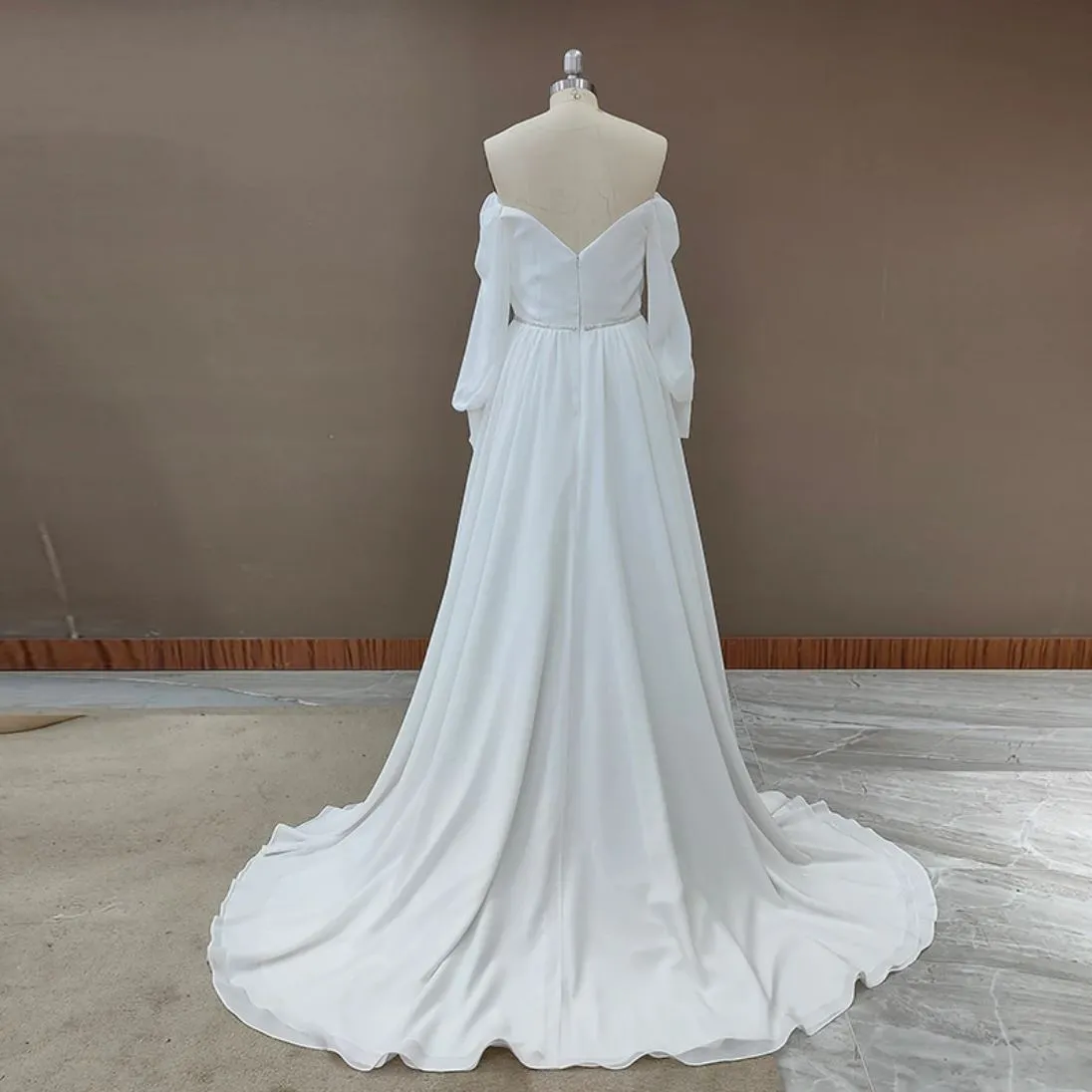 Charming Classic Wedding Dress