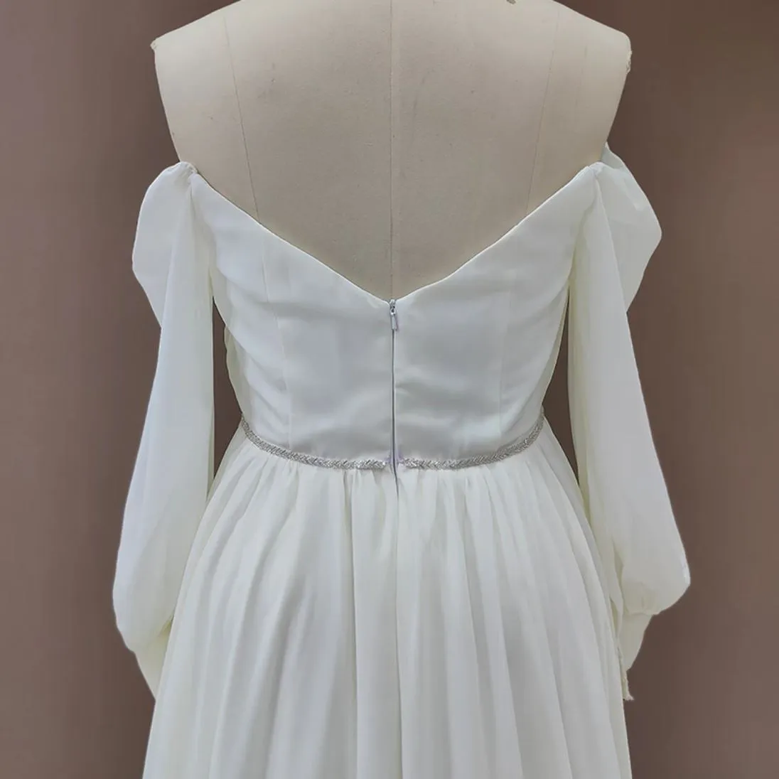 Charming Classic Wedding Dress