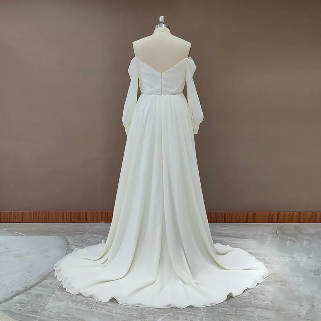 Charming Classic Wedding Dress