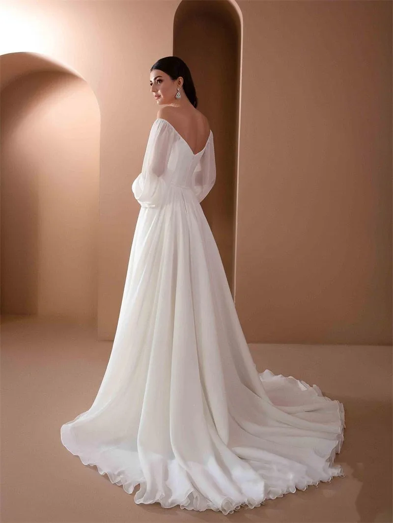 Charming Classic Wedding Dress