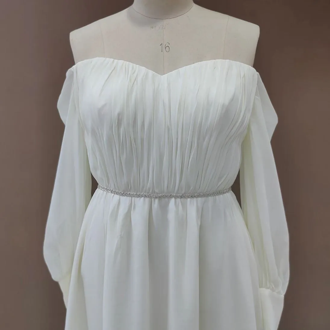 Charming Classic Wedding Dress