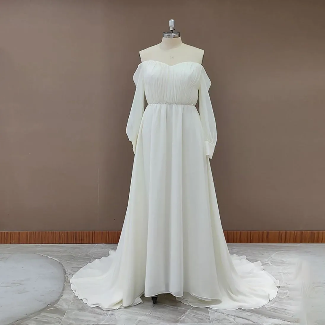 Charming Classic Wedding Dress