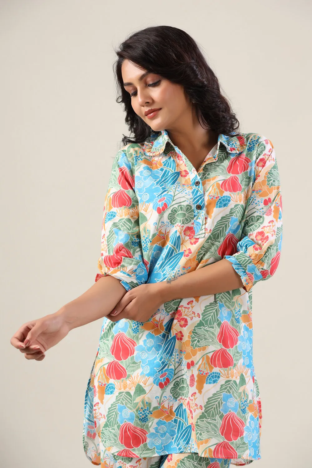 Floral Jaal on Collared Palazzo Set