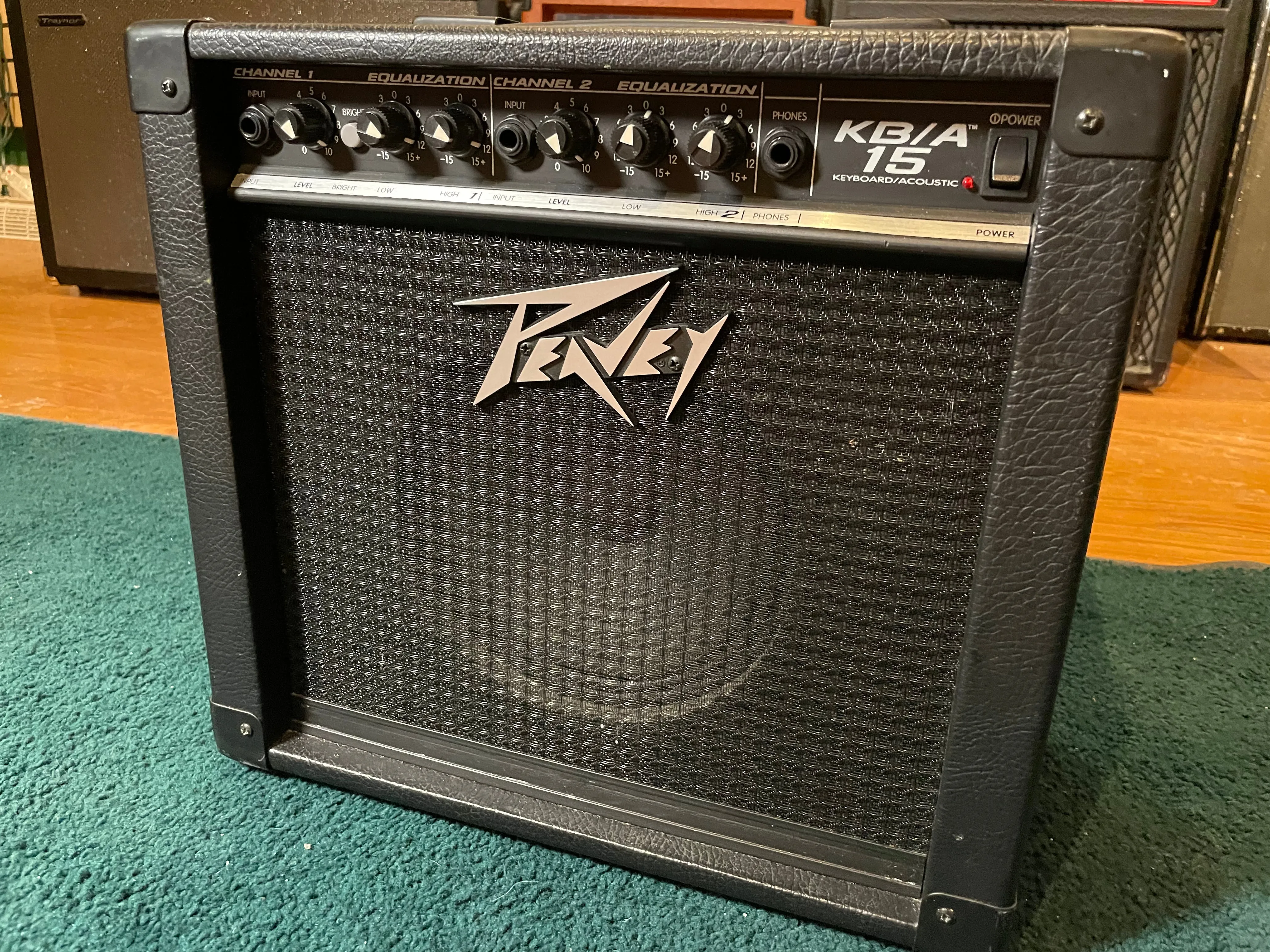 Peavey KB/A 15 Keyboard / Acoustic Amplifier Used