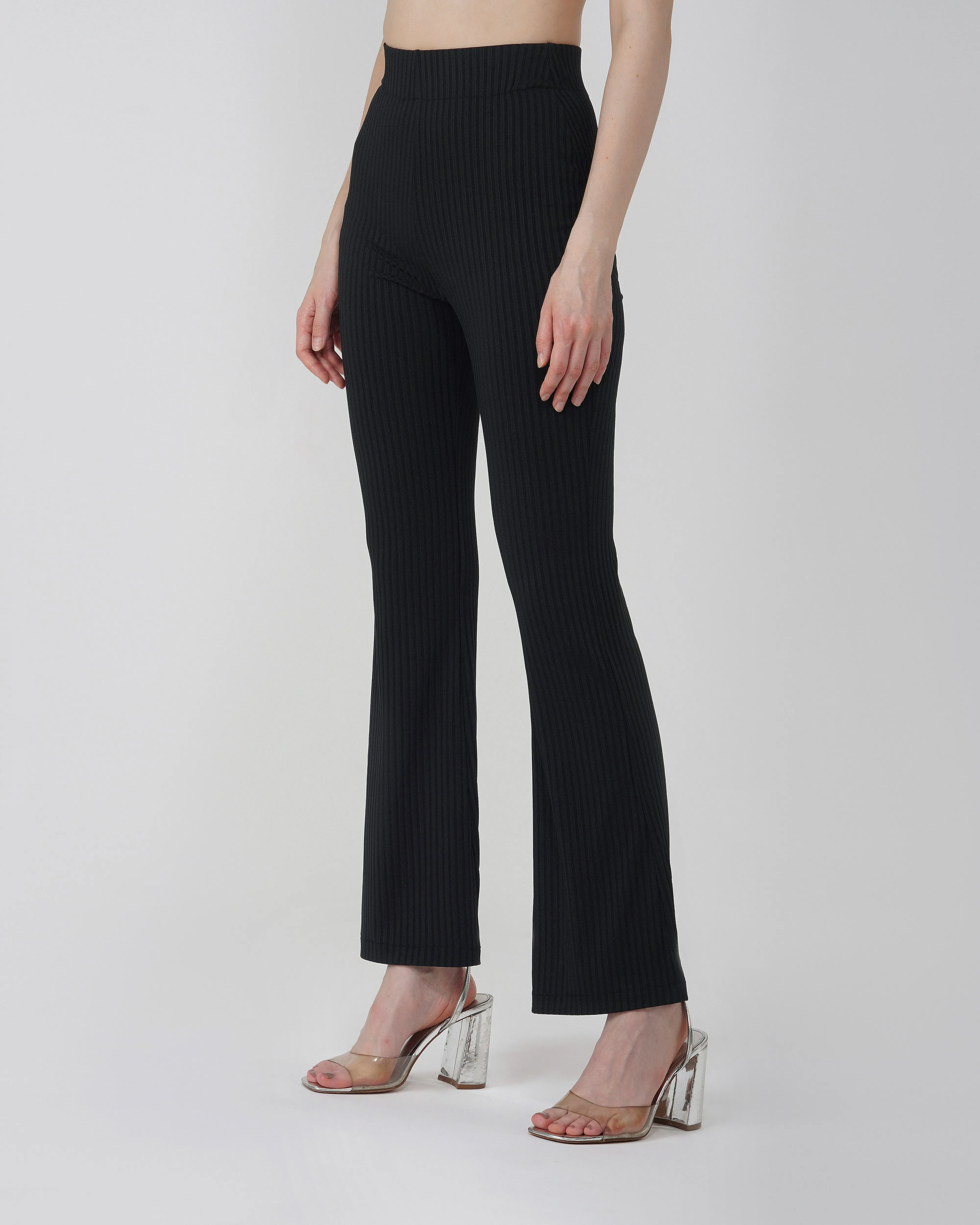 RIBBED FLARED TROUSER
